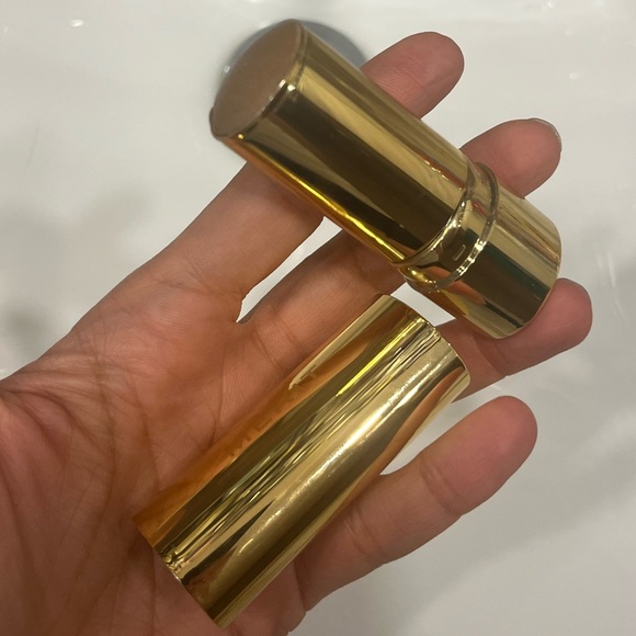 Merit Bronze Balm Sheer Bronzer in Shade Clay - Picture 2 of 5